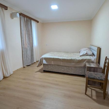 Valodia Guest House In Mestia Zewnętrze zdjęcie
