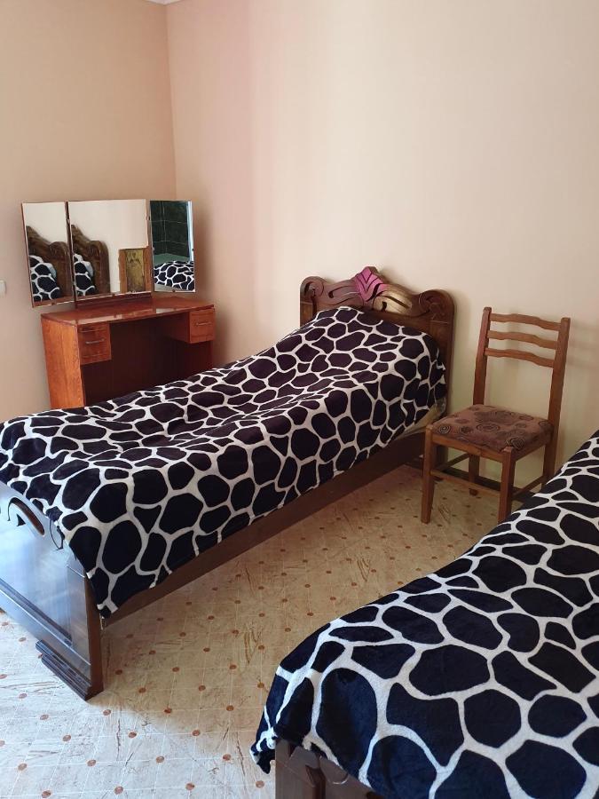 Valodia Guest House In Mestia Zewnętrze zdjęcie